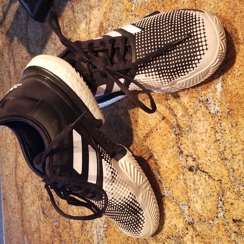 boost tennis shoes